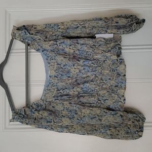 NWT ASTR Elva Blouse, M